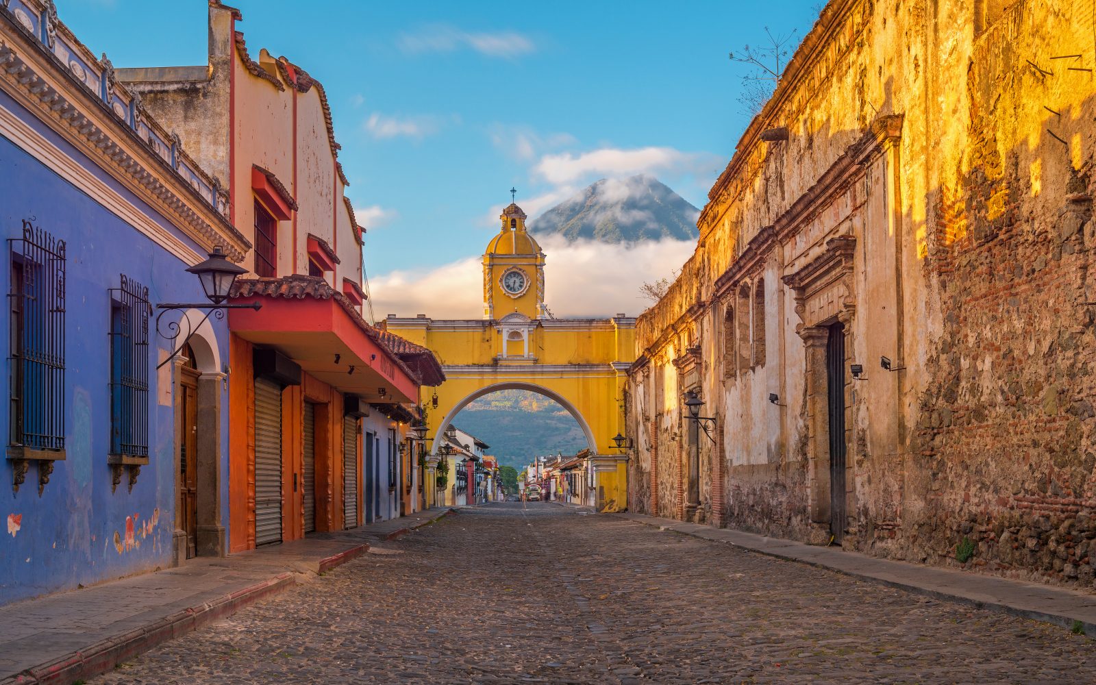 Romantic Spanish-colonial Antigua